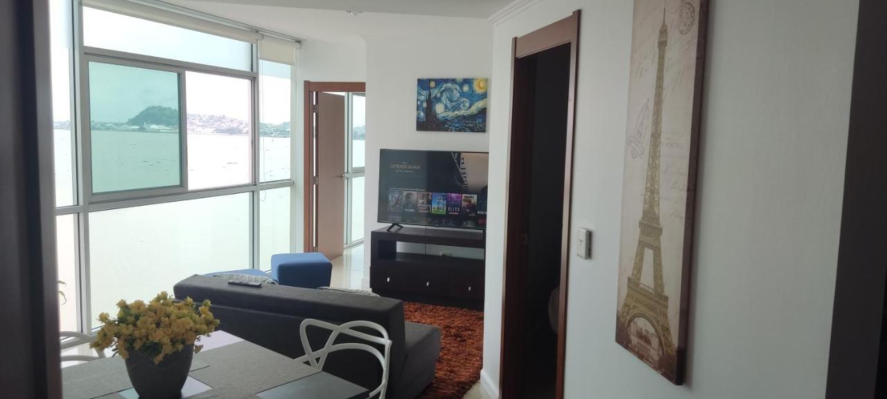 Puerto Santa Ana Suites Гуаякиль Экстерьер фото