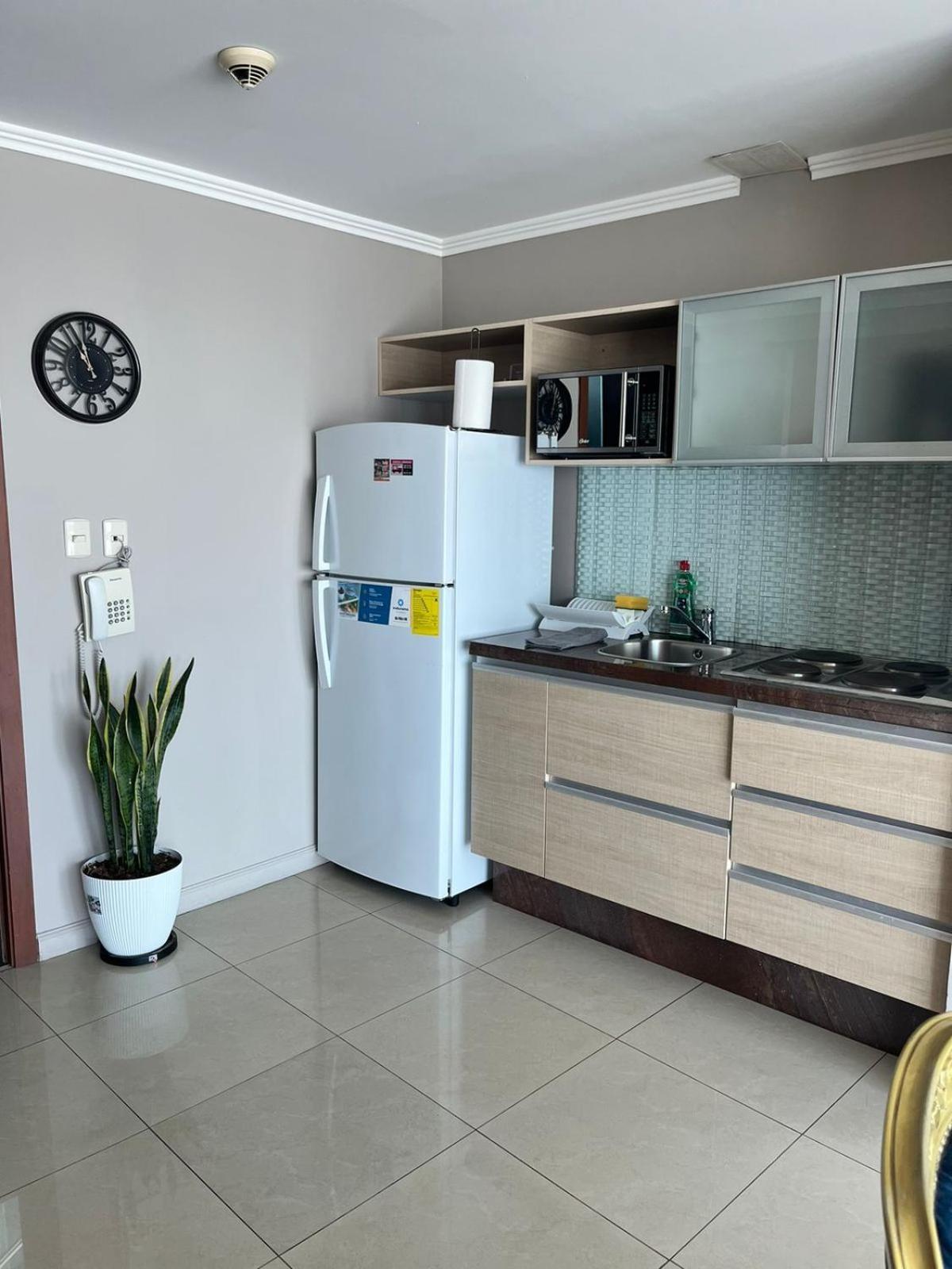 Puerto Santa Ana Suites Гуаякиль Экстерьер фото